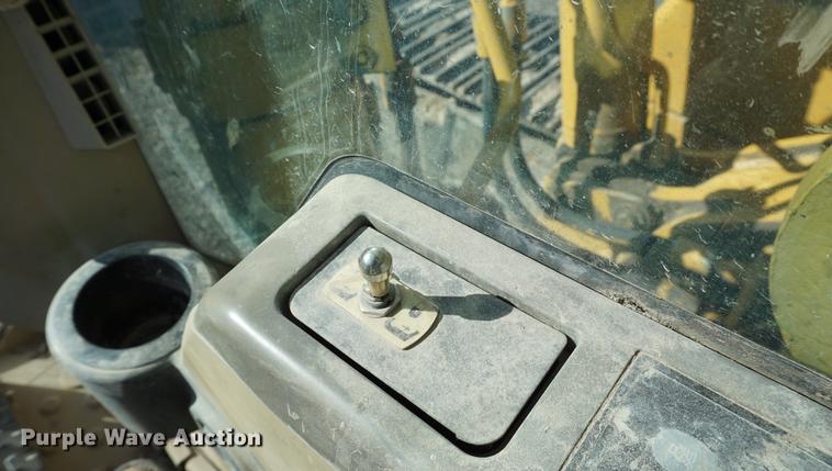 image for item DA1327 2005 Caterpillar 325CL excavator