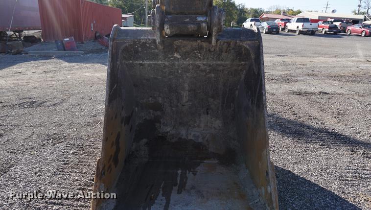 image for item DA1327 2005 Caterpillar 325CL excavator
