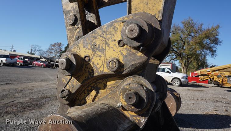 image for item DA1327 2005 Caterpillar 325CL excavator