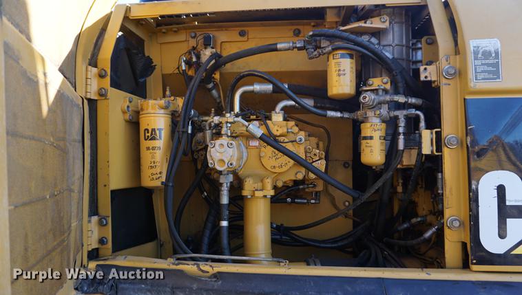 image for item DA1327 2005 Caterpillar 325CL excavator