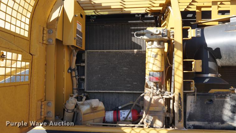 image for item DA1327 2005 Caterpillar 325CL excavator