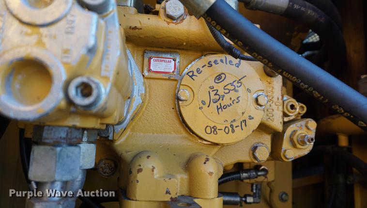 image for item DA1327 2005 Caterpillar 325CL excavator