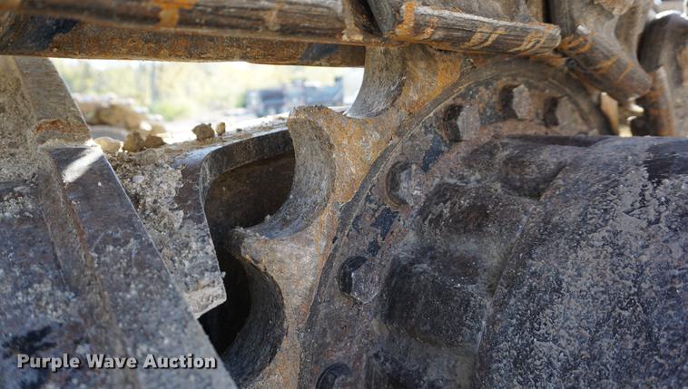 image for item DA1327 2005 Caterpillar 325CL excavator