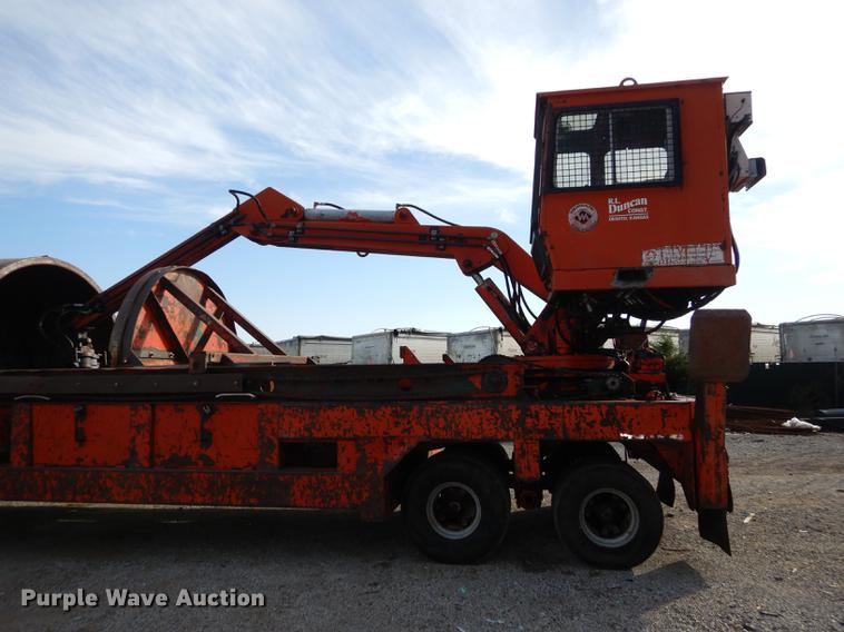 image for item DA1331 Morbark tree / stump and waste recycler / grinder