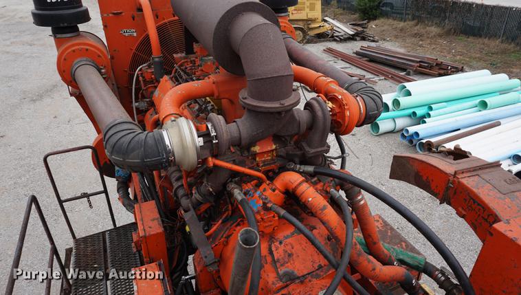 image for item DA1331 Morbark tree / stump and waste recycler / grinder