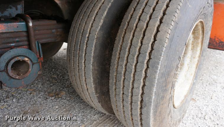 image for item DA1331 Morbark tree / stump and waste recycler / grinder