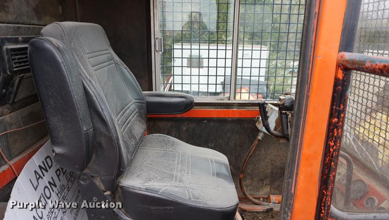 image for item DA1331 Morbark tree / stump and waste recycler / grinder