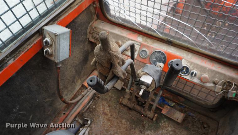 image for item DA1331 Morbark tree / stump and waste recycler / grinder