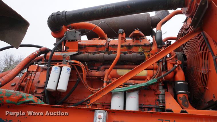 image for item DA1331 Morbark tree / stump and waste recycler / grinder