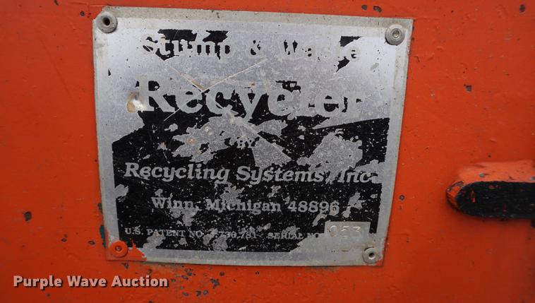 image for item DA1331 Morbark tree / stump and waste recycler / grinder