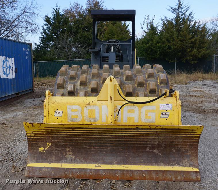 image for item DA1332 2006 Bomag BW213PDH-3 single drum roller