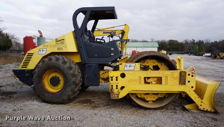 image for item DA1332 2006 Bomag BW213PDH-3 single drum roller