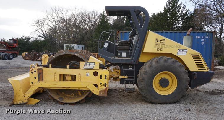 image for item DA1332 2006 Bomag BW213PDH-3 single drum roller