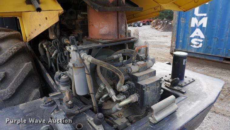 image for item DA1332 2006 Bomag BW213PDH-3 single drum roller