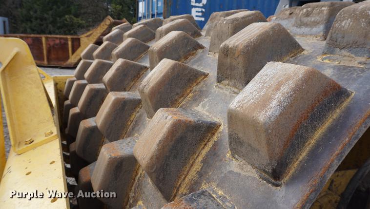 image for item DA1332 2006 Bomag BW213PDH-3 single drum roller