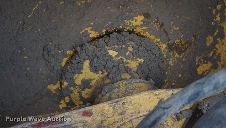 image for item DA1332 2006 Bomag BW213PDH-3 single drum roller