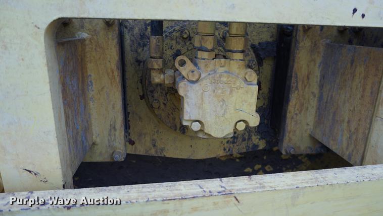 image for item DA1332 2006 Bomag BW213PDH-3 single drum roller