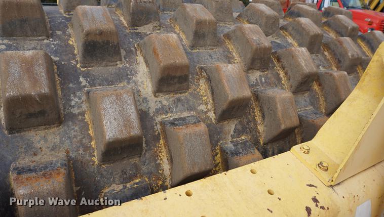 image for item DA1332 2006 Bomag BW213PDH-3 single drum roller