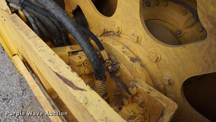 image for item DA1332 2006 Bomag BW213PDH-3 single drum roller