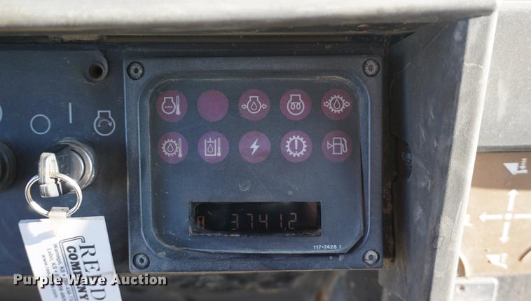 image for item DA1335 1998 Caterpillar 953C track loader