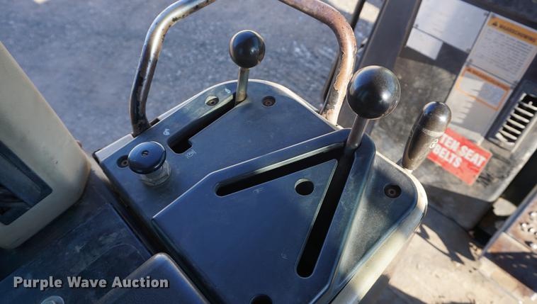 image for item DA1335 1998 Caterpillar 953C track loader