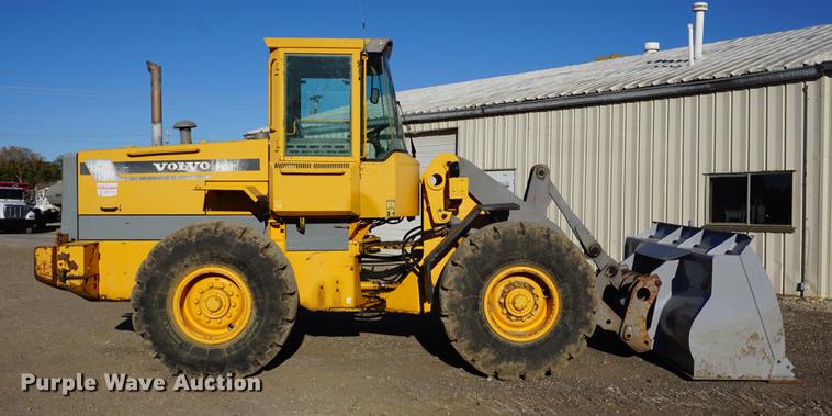 image for item DA1336 1997 Volvo L70C wheel loader