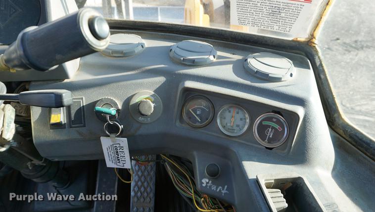 image for item DA1336 1997 Volvo L70C wheel loader