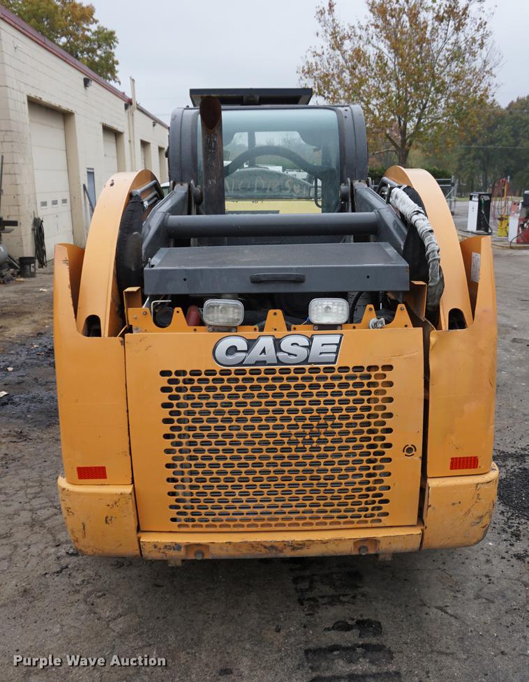 image for item DA1402 2013 Case SV300 skid steer