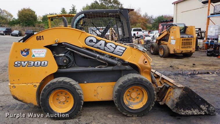 image for item DA1402 2013 Case SV300 skid steer