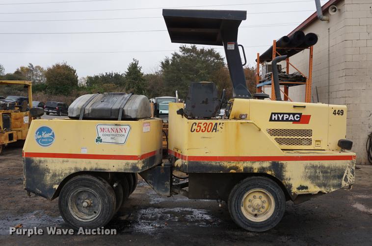 image for item DA1403 2006 Hypac C530AH pneumatic roller