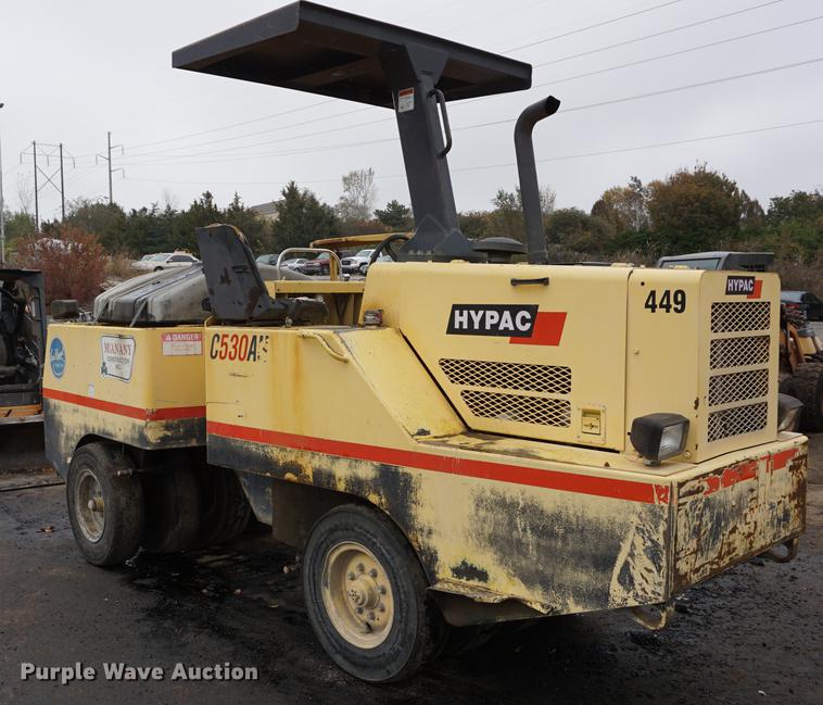 image for item DA1403 2006 Hypac C530AH pneumatic roller