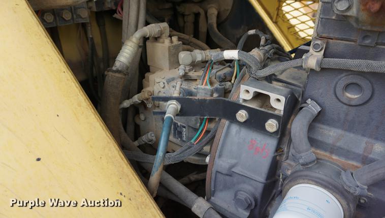 image for item DA1403 2006 Hypac C530AH pneumatic roller