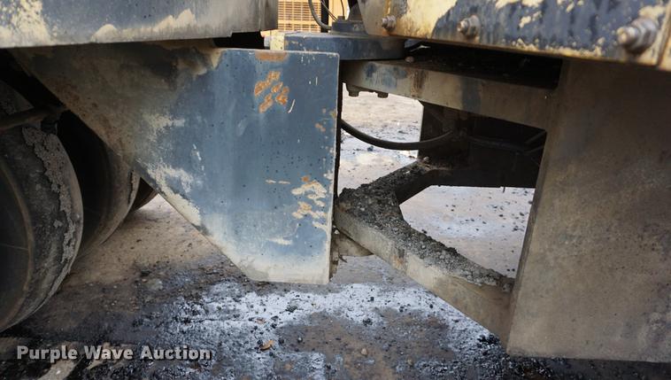 image for item DA1403 2006 Hypac C530AH pneumatic roller