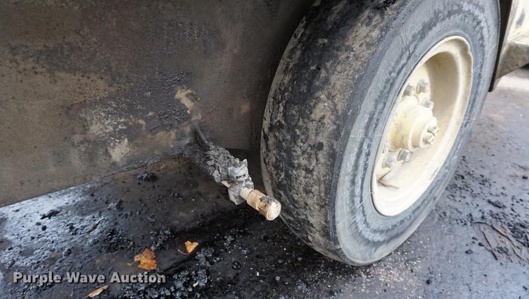 image for item DA1403 2006 Hypac C530AH pneumatic roller