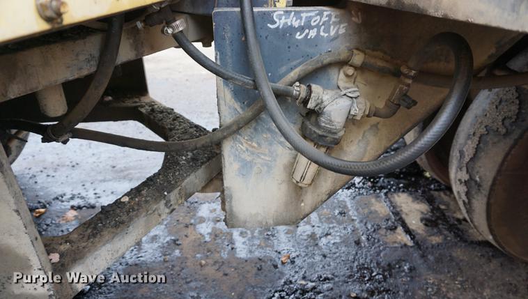 image for item DA1403 2006 Hypac C530AH pneumatic roller