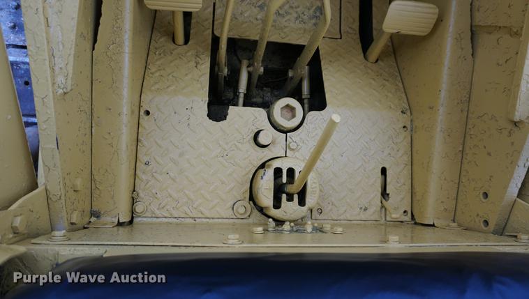 image for item DA1413 1955 Caterpillar 955 track loader