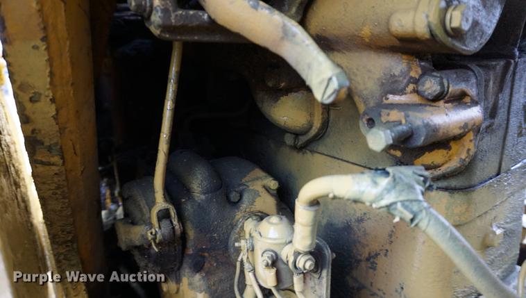 image for item DA1413 1955 Caterpillar 955 track loader