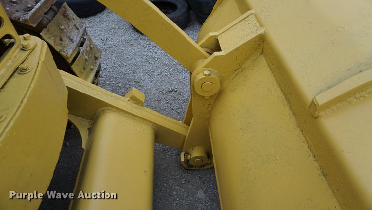 image for item DA1413 1955 Caterpillar 955 track loader
