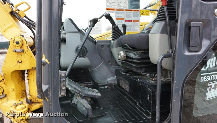 image for item DA1414 2013 Komatsu PC88MR-8 mini excavator