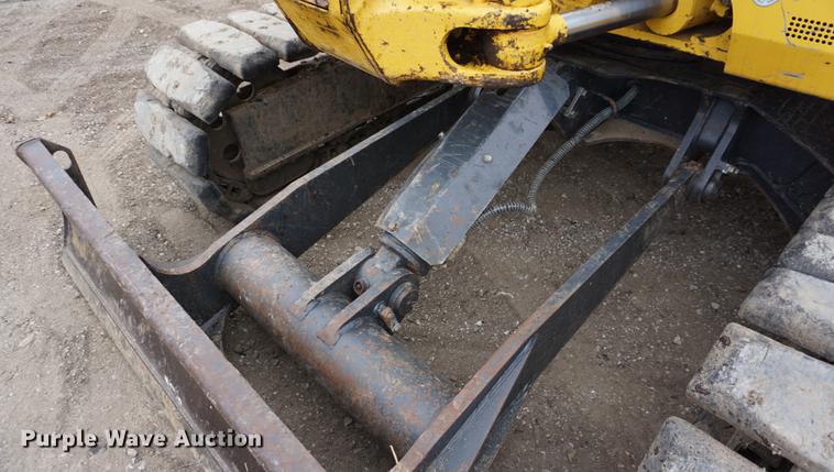image for item DA1414 2013 Komatsu PC88MR-8 mini excavator