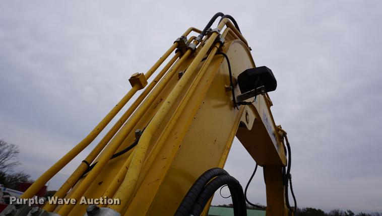 image for item DA1414 2013 Komatsu PC88MR-8 mini excavator