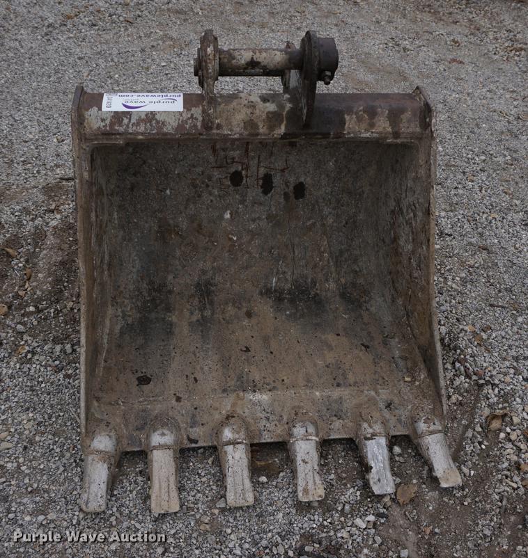 image for item DA1420 WB excavator bucket