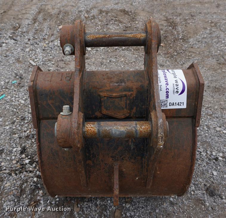 image for item DA1421 WB excavator bucket