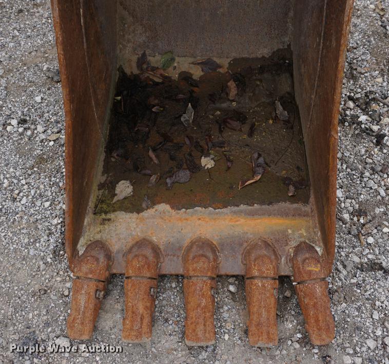 image for item DA1421 WB excavator bucket
