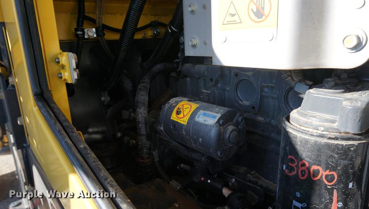 image for item DA1422 2013 Komatsu WA200-6 wheel loader