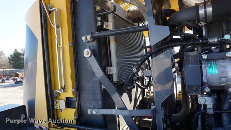 image for item DA1422 2013 Komatsu WA200-6 wheel loader