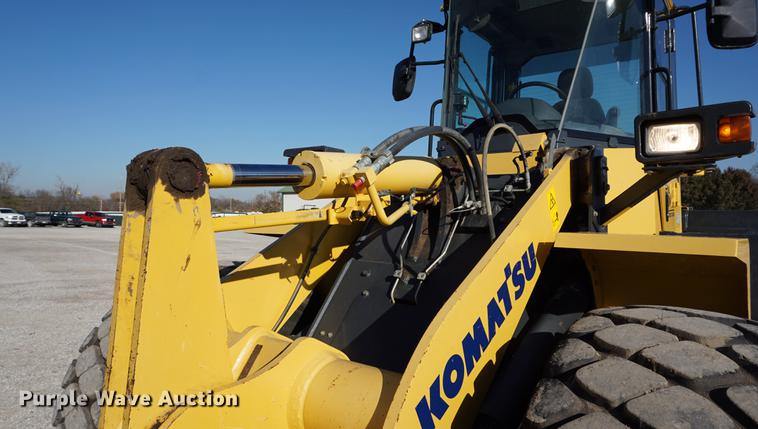 image for item DA1422 2013 Komatsu WA200-6 wheel loader
