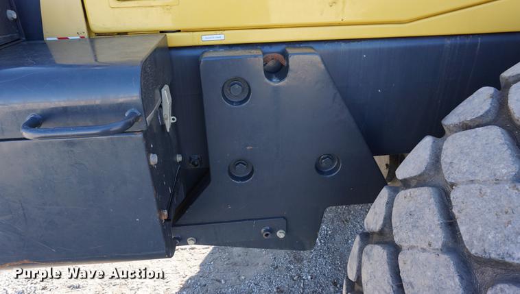 image for item DA1422 2013 Komatsu WA200-6 wheel loader