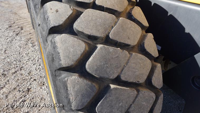 image for item DA1422 2013 Komatsu WA200-6 wheel loader