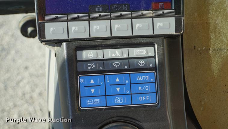 image for item DA1423 2013 Komatsu PC360LC-10 excavator